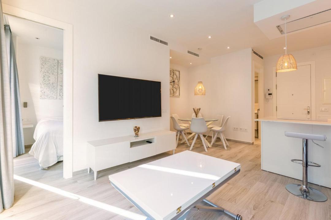 Minty Stay - Modern La Merced Málaga Esterno foto